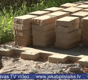 Salā pagarinās ietvi, kas iepriekš beidzās zaļajā zonā