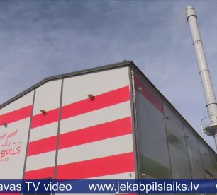 Jēkabpiliešiem satraukumu rada komunālo pakalpojumu rēķinu apmaksa