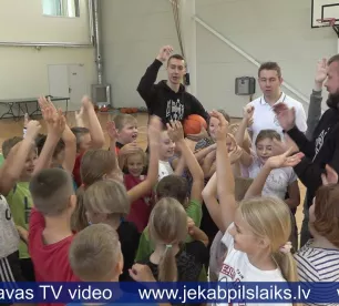 Jēkabpils novada skolās sporta stundas vada profesionāli sportisti
