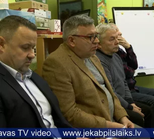 “Kafija ar politiķiem” – dambis, poligons un biedrību nams