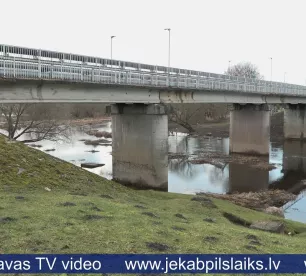 Līvānos atjaunos gājēju tiltu pār Dubnu