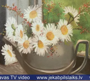 Krustpilī skatāma “Mākslas dārzs” gleznu izstāde