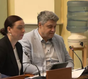 A.Kraps aicina izskatīt jautājumu par A.Žuka atstādināšanu no amata