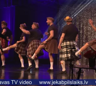 Līvānu amatierteātris ar koncertuzvedumu atzīmē 75 gadu jubileju