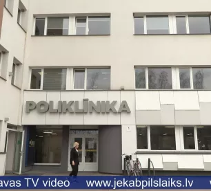 Jēkabpils reģionālajā slimnīcā pacientiem par vizīti atgādina robotzvans
