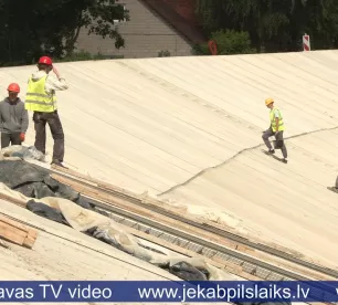 Būvnieks cer iekļauties termiņos un darbus pabeigt šā gada rudenī