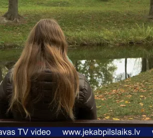 Rudens depresija – vai tāda eksistē un kā sev palīdzēt?