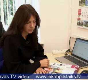 Skolotājas novērtē mākslīgā intelekta priekšrocības ikdienas darbā