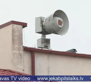 Sirēnu pārbaude veiksmīga, bet šūnu apraides paziņojums daudzus nesasniedz