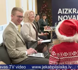 Konfektes deputātiem – pļaviņieši aicina sadzirdēt bērnu lūgumu