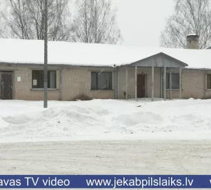 Sēlpils pagastā nav ģimenes ārsta – iedzīvotājus satrauc arī bijušās prakses ēkas liktenis