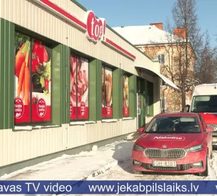 Iereibis vīrietis traucē kārtību Pils mikrorajona veikalā