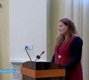 Nav saņemtas atbildes uz būtiskiem jautājumiem