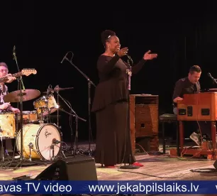 Krustpils kultūras centrā skan pasaules klases blūzs