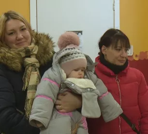 Divas Jēkabpils ģimenes Ziemassvētkos saņem finansiālu atbalstu