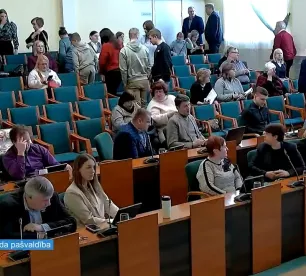 Jēkabpilieši negatīvi novērtē deputāta darbu