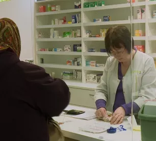 Zasas aptieka atsāk darbību