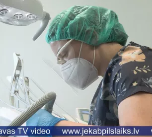 Arī piena zobi ir jākopj – speciālistus uztrauc mazo jēkabpiliešu zobu veselība