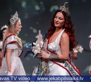 Klusi, bet pārliecinoši jēkabpiliete Inese Siliņa kļūst par 1. vice Misis Latvija 2026