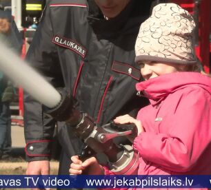 Skolēniem Ēnu dienā iespēja iepazīt operatīvo dienestu darbu