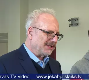 Valsts prezidents Egils Levits uzslavē Jēkabpili par darbu plūdu laikā