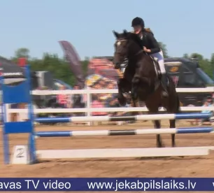 Norisinājušās jāšanas sacensības “Ūsiņa kauss”