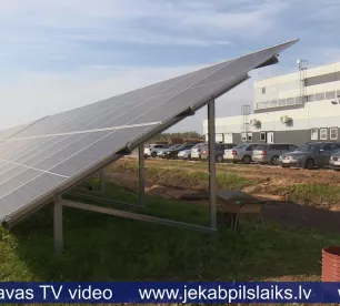 Jēkabpils kokapstrādes uzņēmums ierīko saules paneļu parku