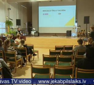 Latviešu valodas aģentūra skolēnus mudina izvairīties no anglicismiem