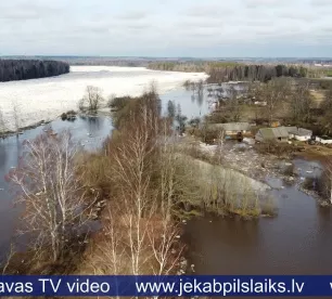 Jēkabpils novadā applūdušas jaunas teritorijas Krustpils pagastā