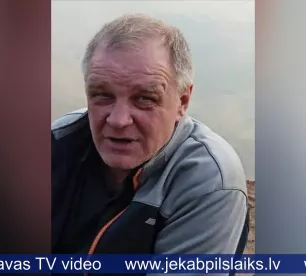 Gadu pēc slepkavības policija turpina meklēt Leonu Rusiņu