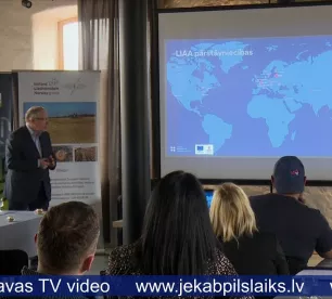 Zemgales uzņēmēji tiekas biznesa forumā Jēkabpilī