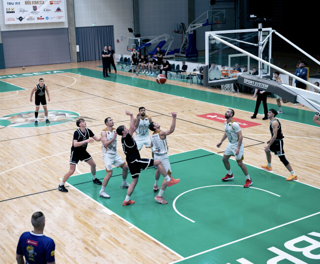 Magone un Helmanis ved Jēkabpili pretī graujošai uzvarai