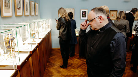 Krustpils pilī uzplaukst vairāk nekā 300 rožu stāsti