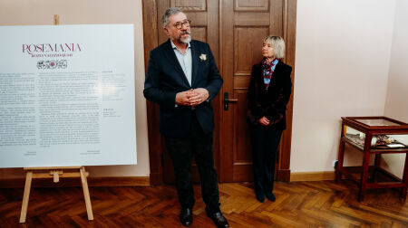 Krustpils pilī uzplaukst vairāk nekā 300 rožu stāsti