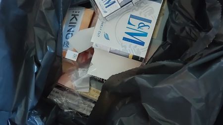 Aknīstes pagastā un Rīgā izņemti aptuveni divi miljoni nelegālo cigarešu
