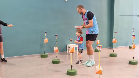 Salā 10 ģimenes pieveic pirmo Sportisko ģimeņu izaicinājumu