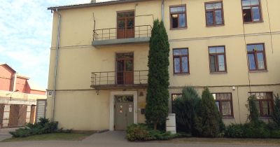 Jēkabpilī iereibis šoferis ar nereģistrētu auto izraisa avāriju