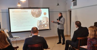 Jēkabpili apmeklē konkursa “Ģimenei draudzīgākā pašvaldība” komisija