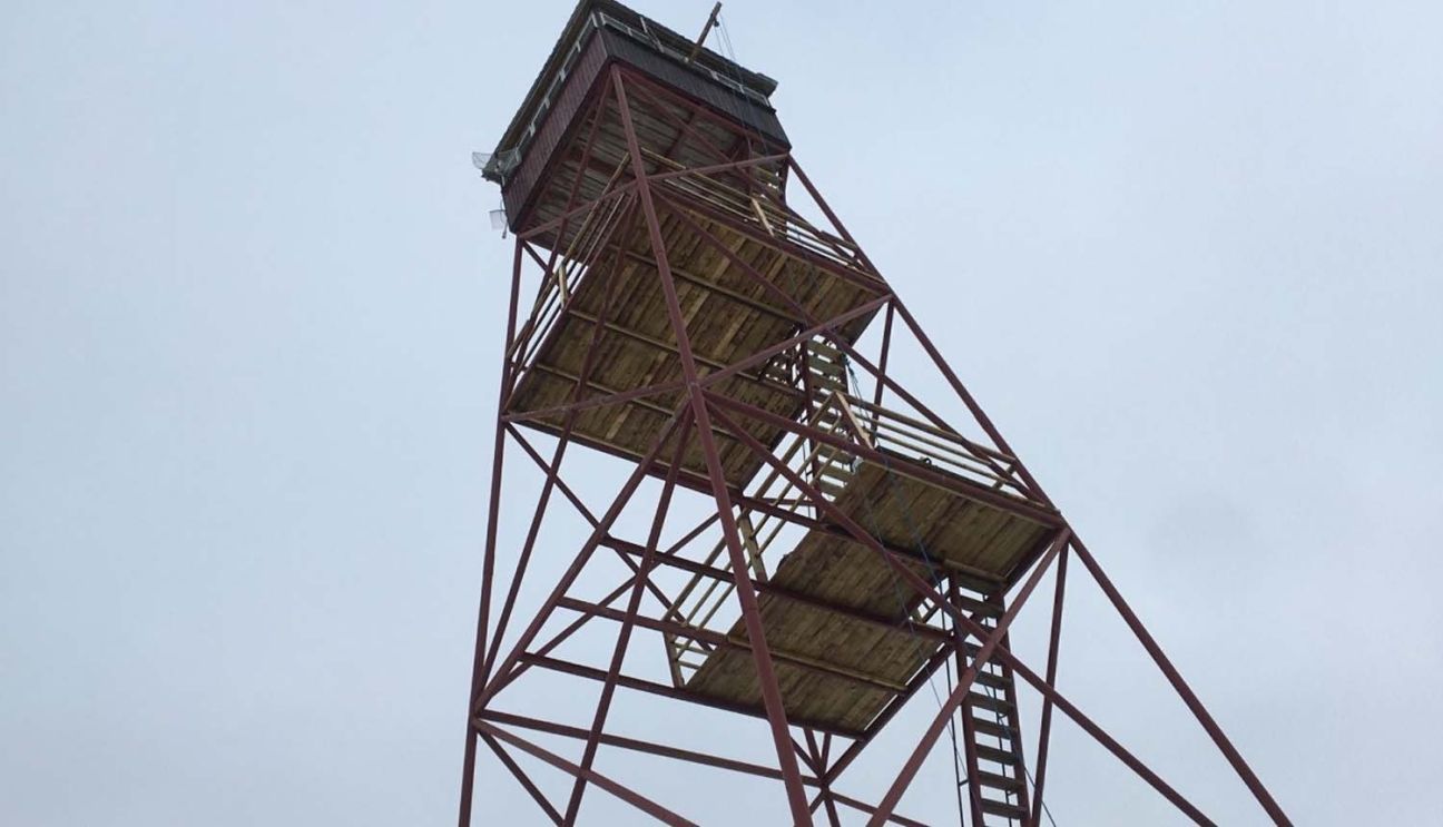 Atjaunots Siksalas skatu tornis Teiču dabas rezervātā
