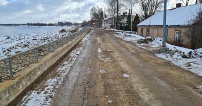 Pašvaldībā skaidro: dambī esošais gāzes vads būtiski neietekmēja situāciju plūdu laikā