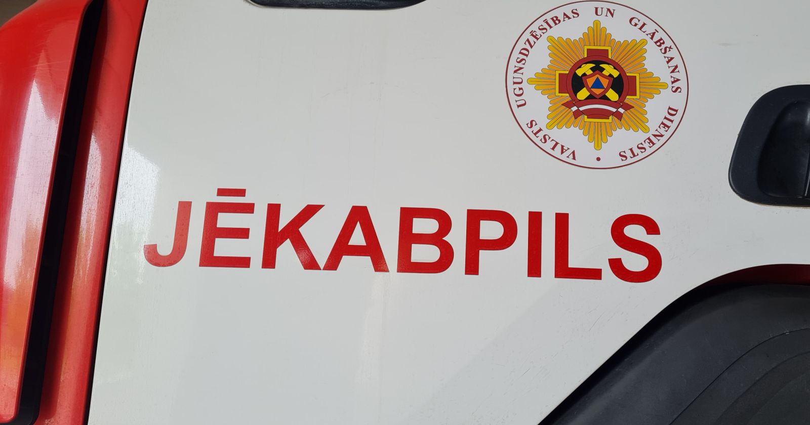 Nedēļas nogalē Jēkabpilī – divi ugunsgrēki un degvielas noplūde