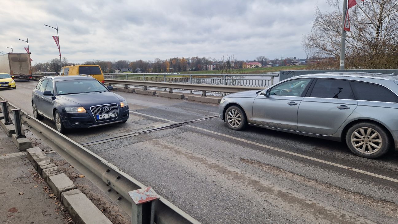 Jēkabpilī 4.decembrī sāks remontēt šuvi tiltam pār Daugavu