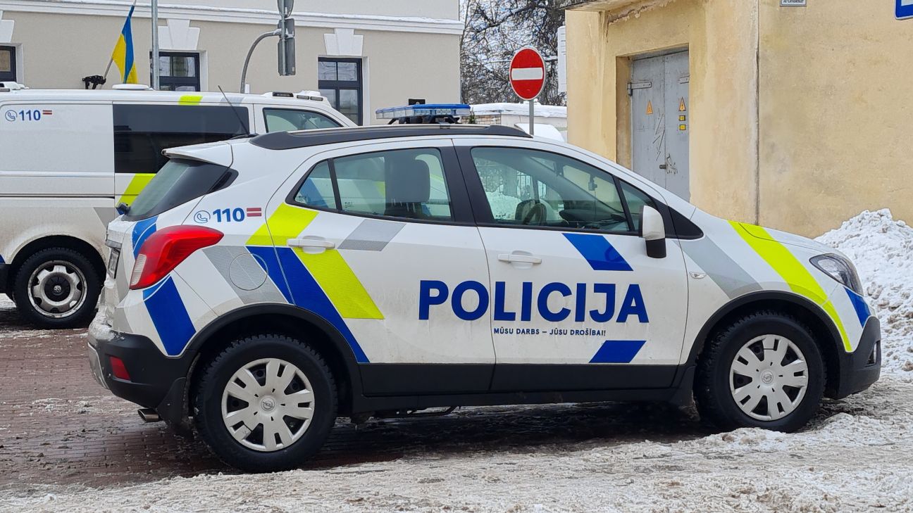 Jēkabpilī sieviete maldina policiju