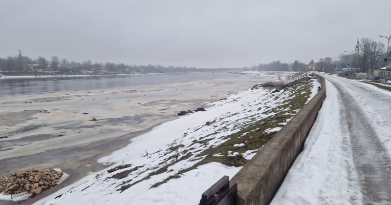 Daugavā pie Jēkabpils ūdens līmenis ir pazeminājies