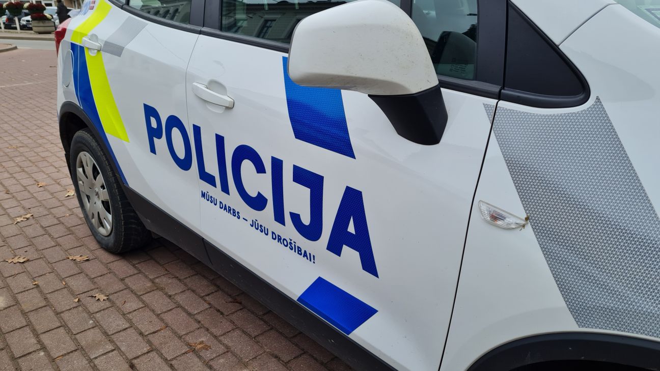 Svētku laikā policija uz ceļiem rīkos papildu pārbaudes