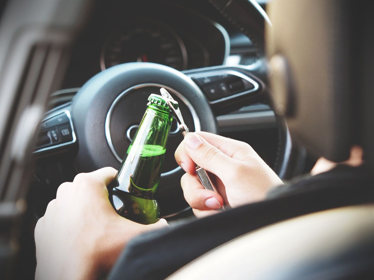 Rubenes pagastā vīrietis alkohola reibumā vada automašīnu