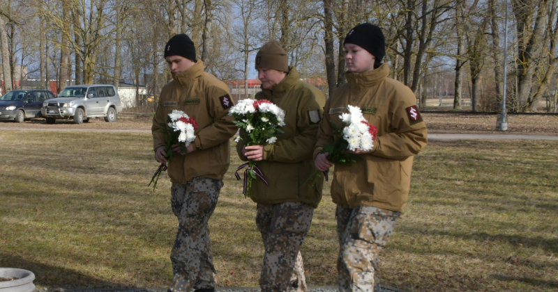 Jēkabpilī atzīmē Nacionālās pretošanās kustības piemiņas dienu
