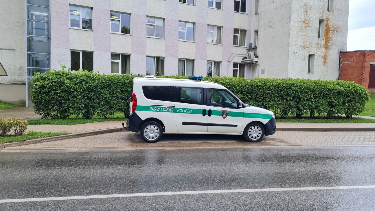 Jēkabpils novada pašvaldības policija augustā reģistrējusi 236 notikumus