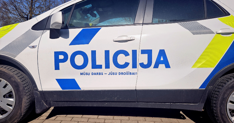 Jēkabpilī nozog auto numurzīmes, pieķer iereibušu šoferi