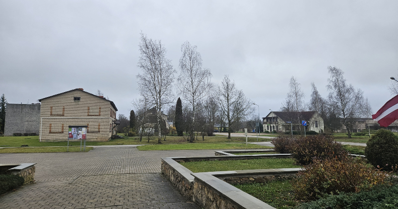 Lauku kopienas var pieteikties atpazīstamības zīmei "Viedais ciems 2025"